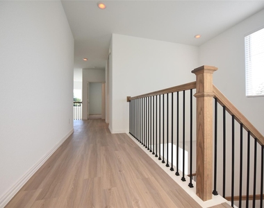 9843 Romo Street - Photo Thumbnail 16