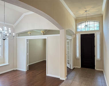 14620 Falling Leaf Drive - Photo Thumbnail 4