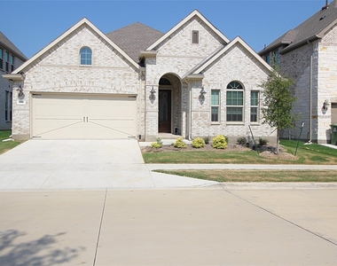 606 Artesian Drive - Photo Thumbnail 19