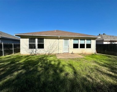1713 Elm Street - Photo Thumbnail 12