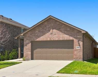 2314 Winthrop Avenue - Photo Thumbnail 1