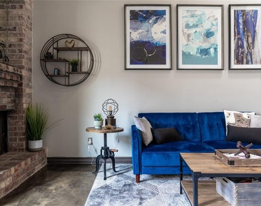 1841 Amber Lane - Photo Thumbnail 1