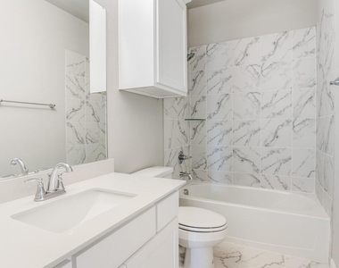 313 Ember Circle - Photo Thumbnail 18