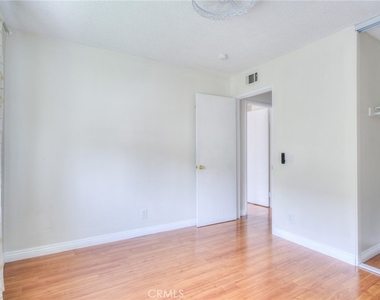 1085 W Sierra Madre - Photo Thumbnail 20