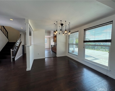 13678 Sycamore Drive - Photo Thumbnail 5