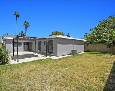 1242 Sultan Circle - Photo Thumbnail 36