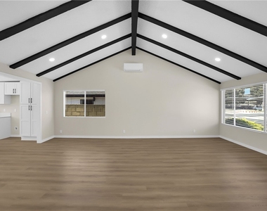 1242 Sultan Circle - Photo Thumbnail 4