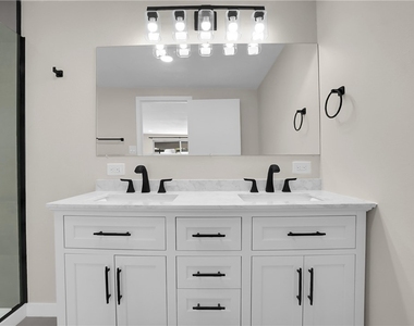 1242 Sultan Circle - Photo Thumbnail 21