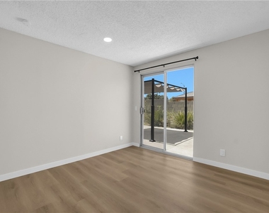 1242 Sultan Circle - Photo Thumbnail 23