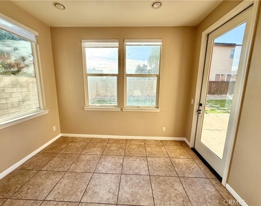 34413 Waltham Place - Photo Thumbnail 9