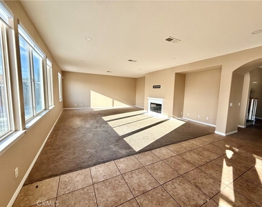 34413 Waltham Place - Photo Thumbnail 10