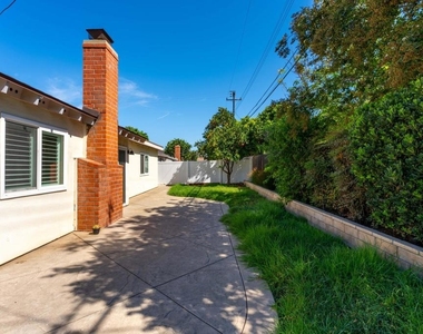 868 Duvall Avenue - Photo Thumbnail 20