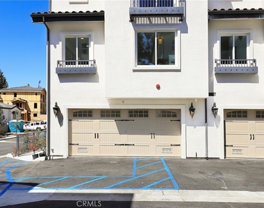 15 Brookline Way - Photo Thumbnail 2