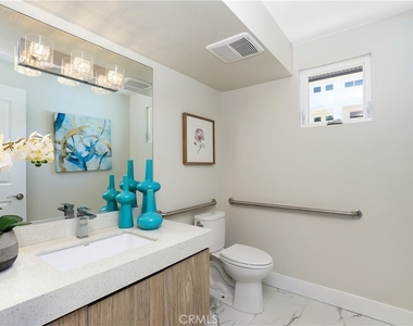 15 Brookline Way - Photo Thumbnail 6