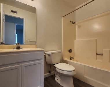 10495 Adobe Court - Photo Thumbnail 11
