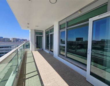 3131 Michelson - Photo Thumbnail 22