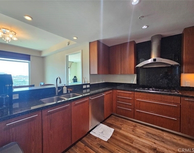 3131 Michelson - Photo Thumbnail 11
