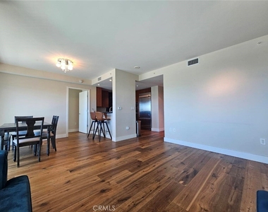 3131 Michelson - Photo Thumbnail 3