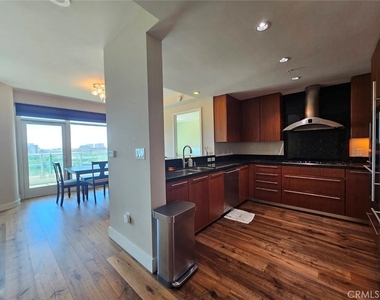 3131 Michelson - Photo Thumbnail 7
