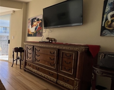 515 Ocean Avenue - Photo Thumbnail 14