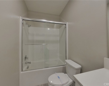 24641 Tesoro Court - Photo Thumbnail 13