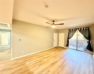 24909 Madison Avenue - Photo Thumbnail 6