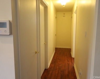 22942 Leadwell - Photo Thumbnail 33