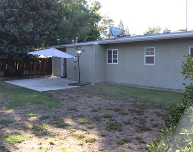 22942 Leadwell - Photo Thumbnail 29