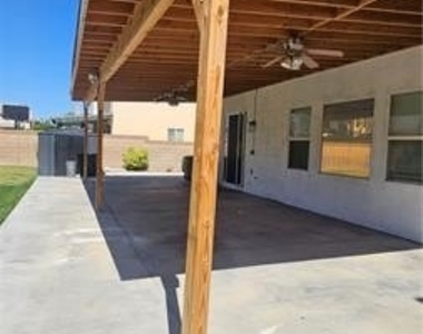 4206 Vahan Court - Photo Thumbnail 15