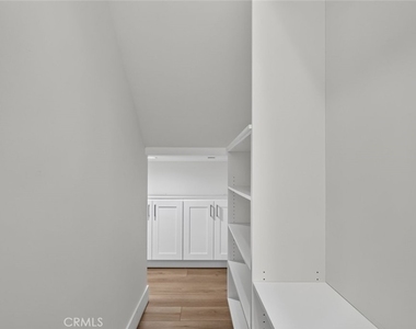 7942 Ethel Avenue - Photo Thumbnail 20