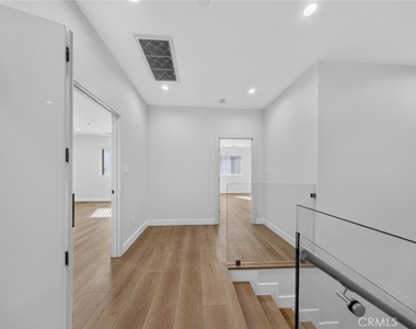 7942 Ethel Avenue - Photo Thumbnail 13