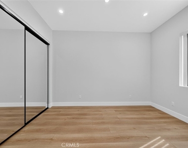 7942 Ethel Avenue - Photo Thumbnail 22