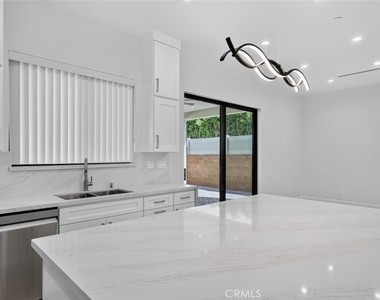 7940 Ethel Avenue - Photo Thumbnail 17