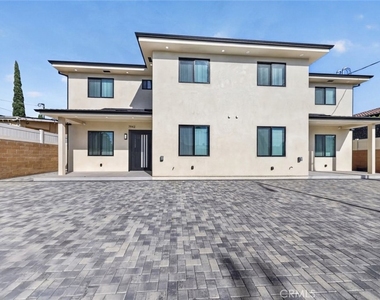 7940 Ethel Avenue - Photo Thumbnail 28