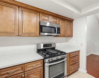 3366 Darby - Photo Thumbnail 11