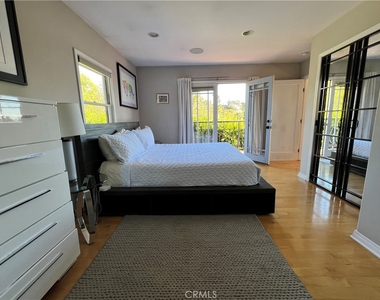 2597 Dearborn Drive - Photo Thumbnail 13