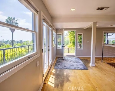 2597 Dearborn Drive - Photo Thumbnail 9