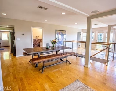 2597 Dearborn Drive - Photo Thumbnail 12