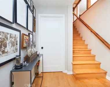 2597 Dearborn Drive - Photo Thumbnail 20