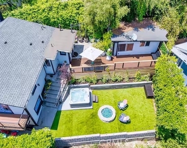 2597 Dearborn Drive - Photo Thumbnail 3