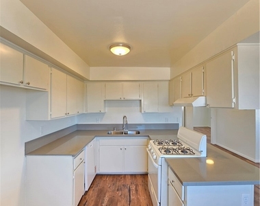 8342 Columbine Avenue - Photo Thumbnail 1