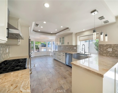 24743 Calle Altamira - Photo Thumbnail 6