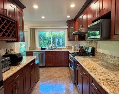 77 Cottonwood - Photo Thumbnail 5