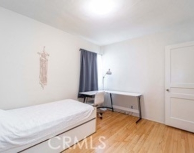 3813 College - Photo Thumbnail 12