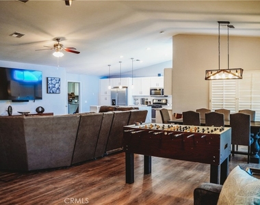 82518 Bogart Drive - Photo Thumbnail 12