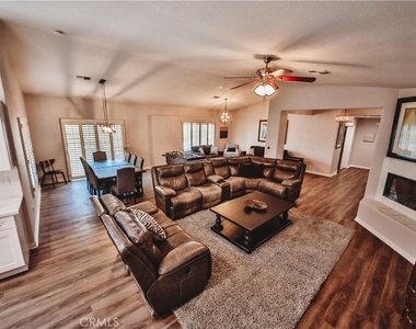 82518 Bogart Drive - Photo Thumbnail 9