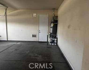 13946 Topeka Ct - Photo Thumbnail 16