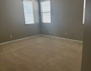 13946 Topeka Ct - Photo Thumbnail 25