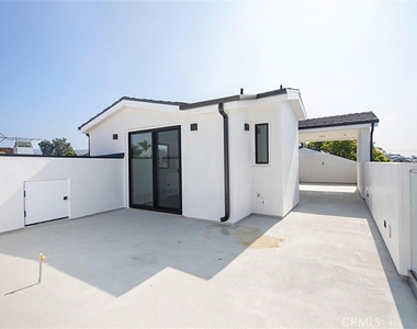 423 Orchid Ave - Photo Thumbnail 25
