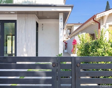423 Orchid Ave - Photo Thumbnail 1